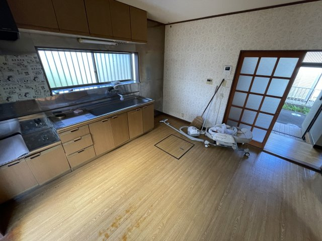 長生村岩沼　3DKの洋室