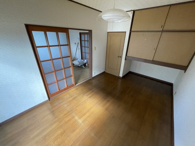 長生村岩沼　3DKの洋室