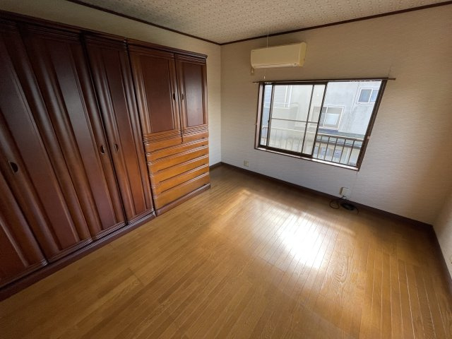 長生村岩沼　3DKの洋室