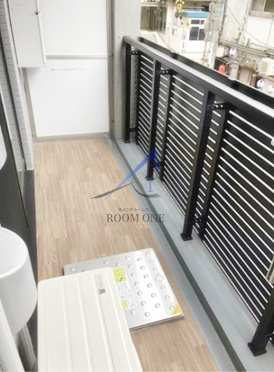 Log上野駅前のバルコニー|バルコニーです。