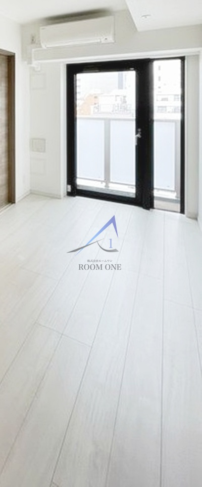 Log上野駅前の内装