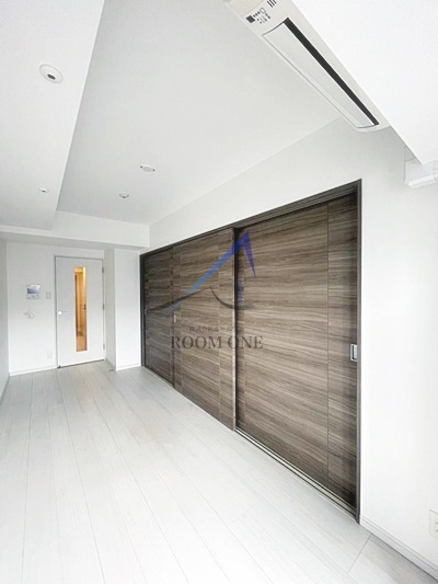 Log上野駅前の居間・リビング|洋室のお部屋です。