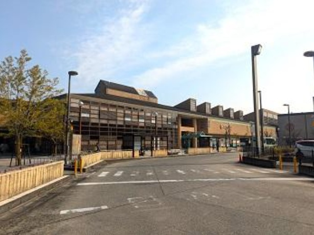 ラクセーヌ専門店の外観