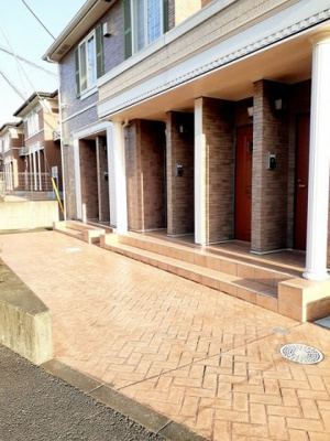 【エントランス】 | シエル・ヴェルソーⅡ | ゆとりのあるエントランスです