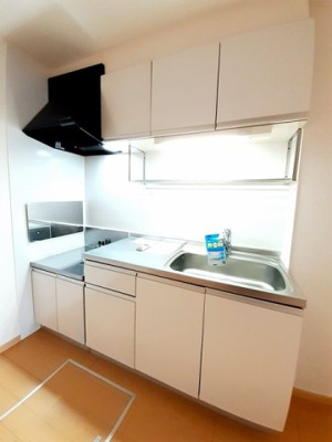 【キッチン】 | ユニゾン・スクエアⅢ | お料理しやすいキッチンです