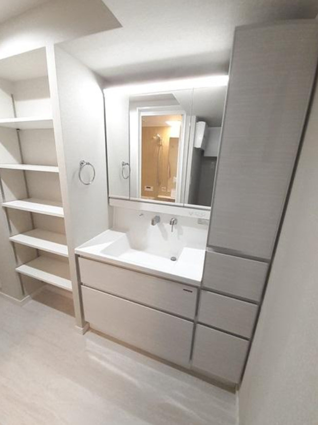 ルミナス横浜阪東橋【仲介手数料無料】の独立洗面台