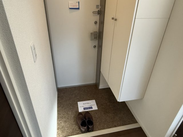 グランディール千鳥の玄関