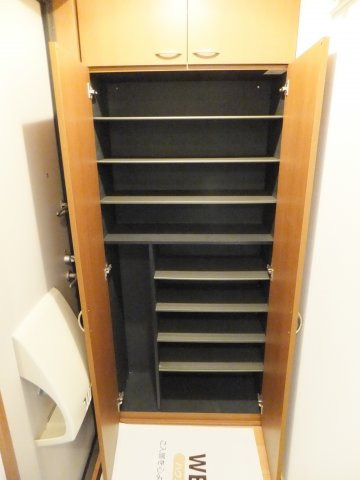 セレーノ西船の収納|シューズボックス