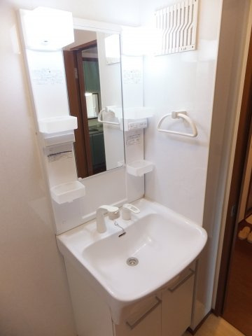 セレーノ西船の独立洗面台