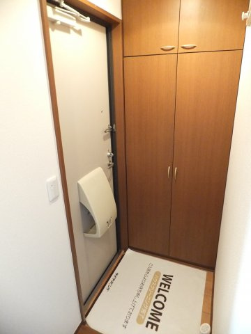 セレーノ西船の玄関