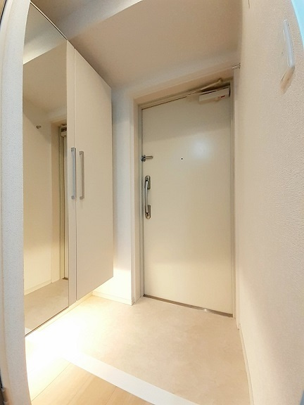 ルミアージュ飛鳥山公園の玄関