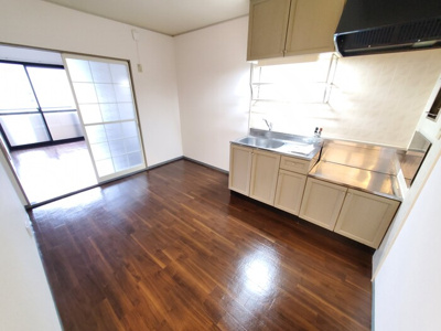 【居間・リビング】 | グレースハイムB棟