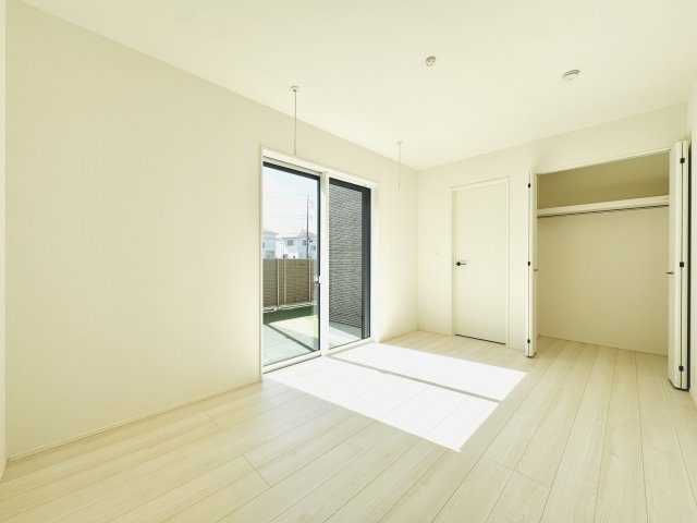 LIGNAGE 館林市高根町第1期　新築住宅3号棟の洋室