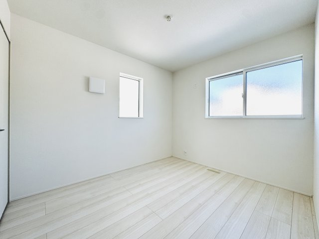 LIGNAGE 館林市高根町第1期　新築住宅3号棟の洋室