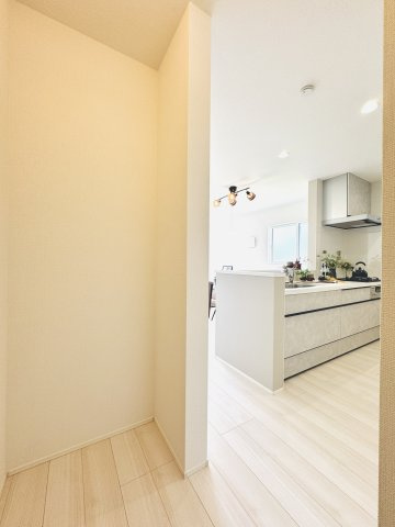 LIGNAGE 館林市高根町第1期　新築住宅3号棟の独立洗面台