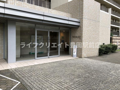 【ロビー】 | ニューロシティD棟