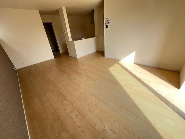 リーブルガーデン第１下野大光寺　新築一戸建ての洋室