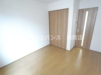 【寝室】 | グランフェリオ本千葉 | 寝室にいかがでしょうか