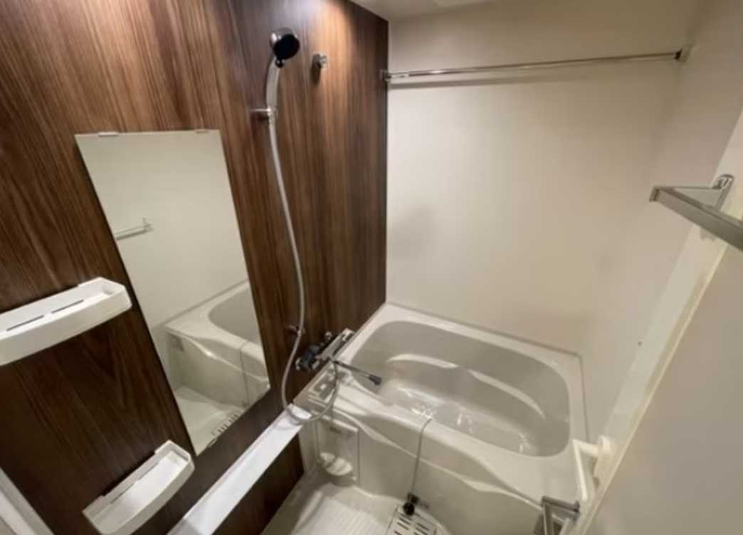 ベルファース駒沢三丁目　礼金0　フリーレント2か月　築浅の浴室