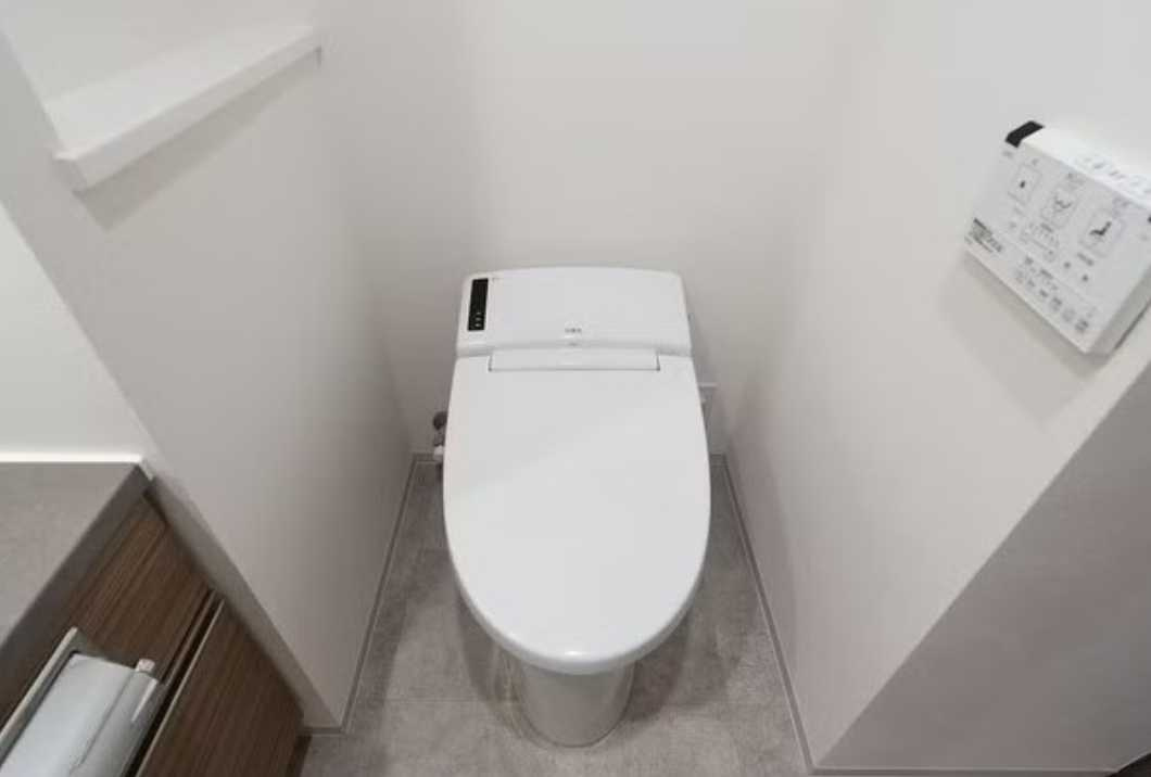 ベルファース駒沢三丁目　礼金0　フリーレント2か月　築浅のトイレ