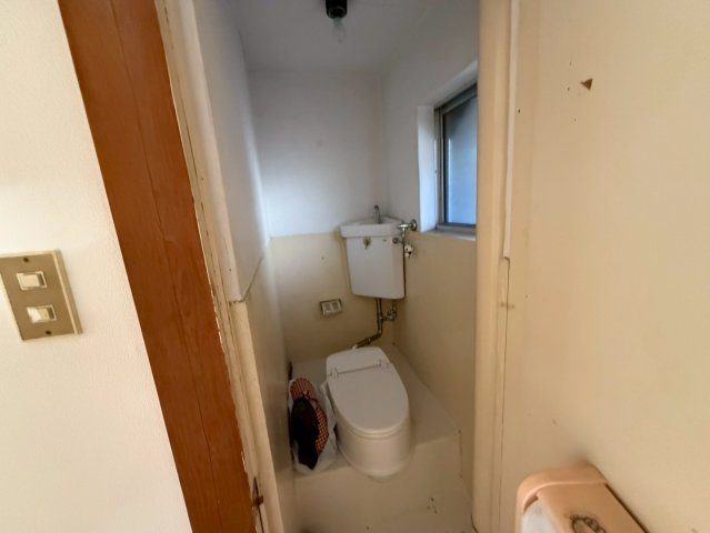 天童市　一棟アパートのトイレ
