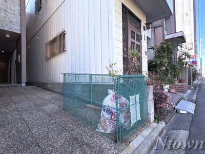 【その他共用部分】 | Annex CoCo | 敷地内ごみ捨て場です。