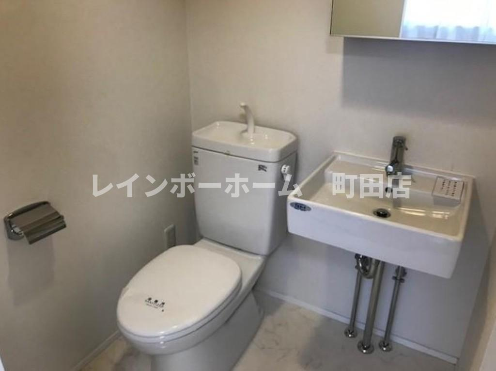 ヴァリエ原町田※初期費用分割あと払いサービス利用可能物件のトイレ