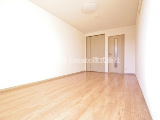 ドミールA棟の洋室