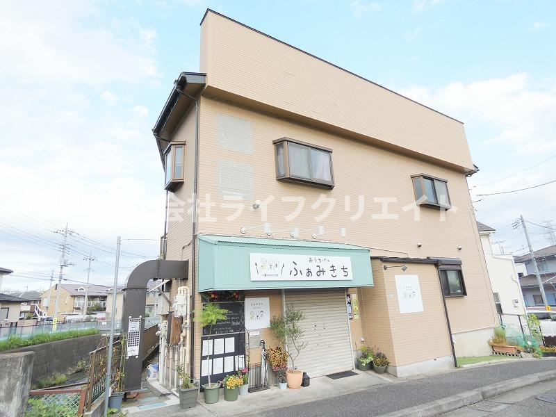 丸石ビルの外観