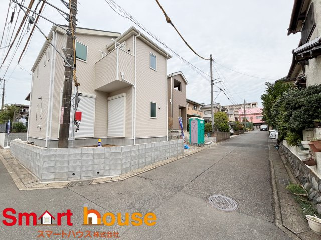 相模原市中央区横山第10　新築２棟の前面道路含む現地写真