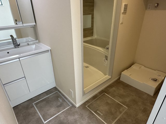 ルナーリア中野の洗面所