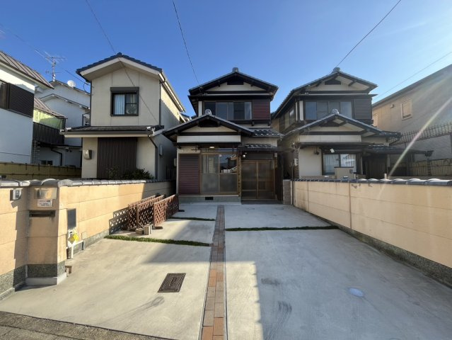 桂艮町一戸建
