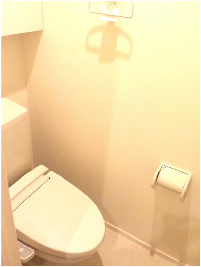 アドーニスのトイレ