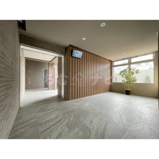 【エントランス】 | RISOIE-CINQ