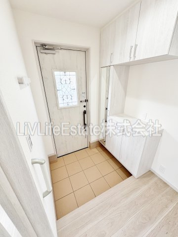 並木町3丁目戸建賃貸住宅の玄関