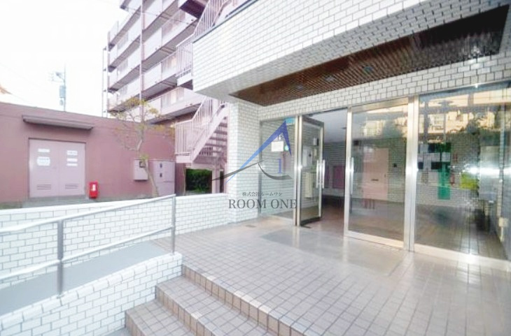 ロイヤル立石マンションのエントランス|エントランスです。
