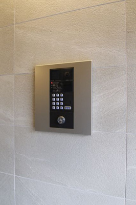 【エントランス】 | カーサ・ヴェルジェ