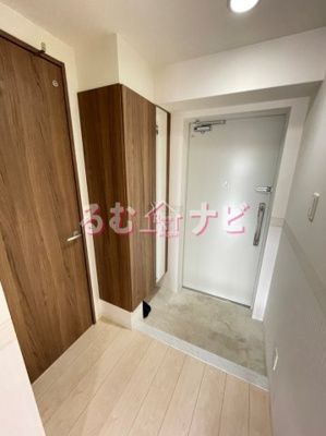 【玄関】 | ラヴィアン宮前1号館