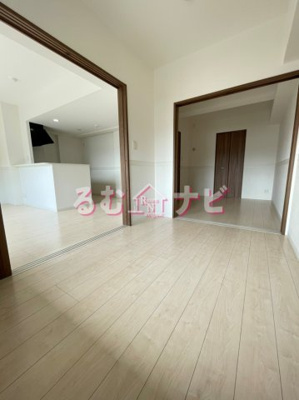 【洋室】 | ラヴィアン宮前1号館