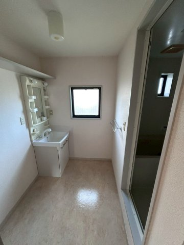 高萩市　1棟アパートの独立洗面台