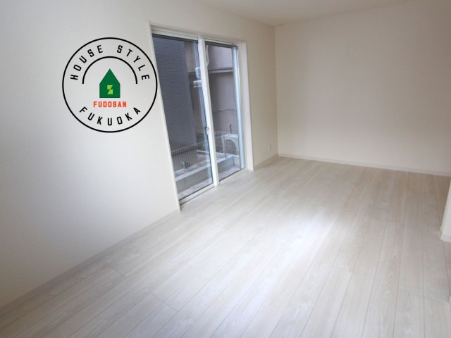 糟屋郡篠栗町庄6丁目第1-1棟（1号棟）の内観：施工例|将来的に琉球畳を引きますこともできます。