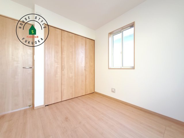 福岡市東区青葉6丁目第1-2棟（B号棟）の内観：施工例|穏やかな光が差し込む室内には、穏やかな時間が流れます。