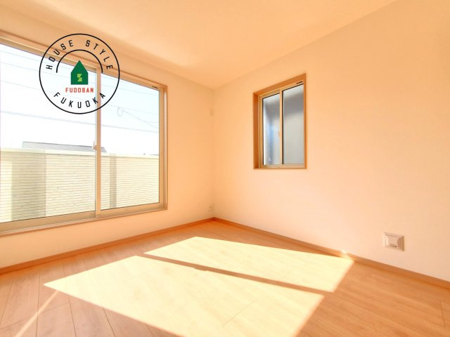 福岡市東区青葉6丁目第1-2棟（A号棟）の内観：施工例|主寝室には収納力に優れたクローゼットがありますので、お部屋もすっきり片付きます。