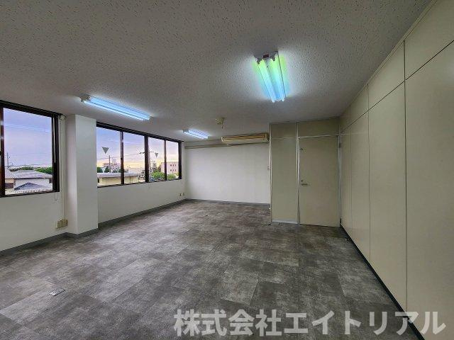 大脇ビルの内装