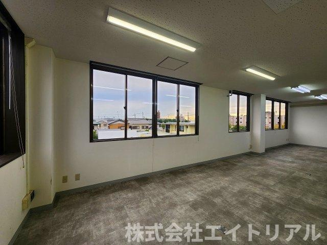 大脇ビルの内装