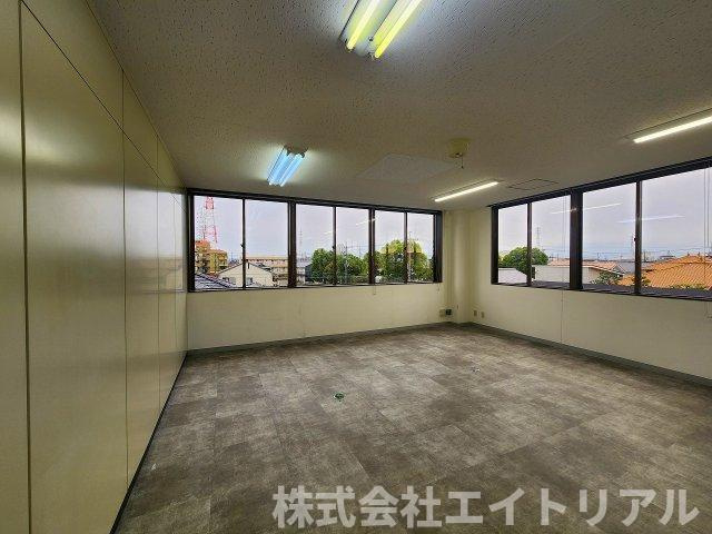 大脇ビルの内装