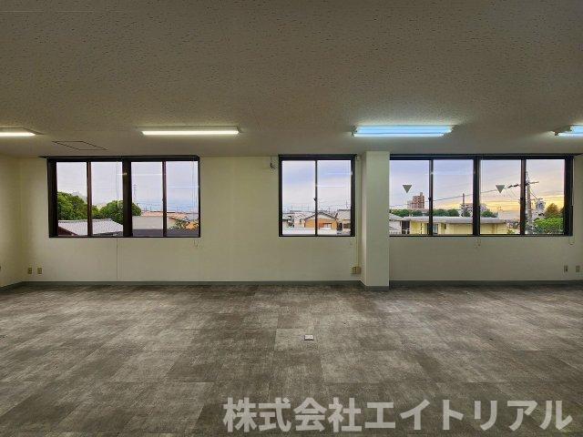 大脇ビルの内装