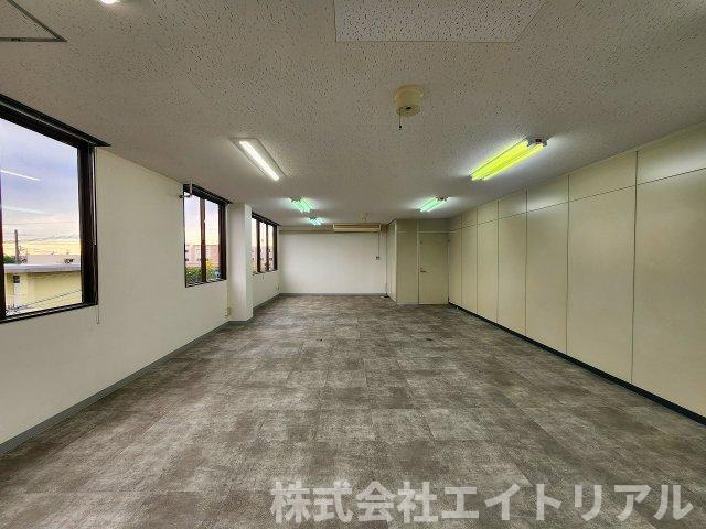 大脇ビルの内装
