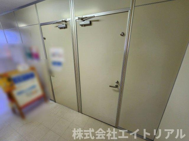 大脇ビルの内装