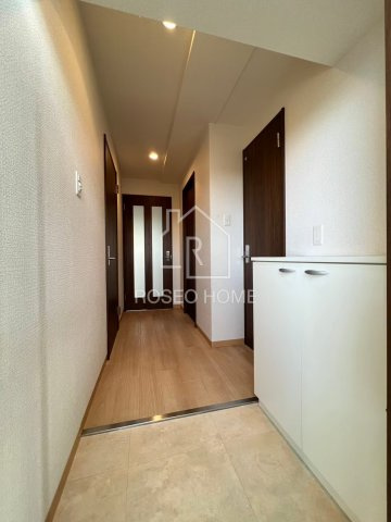 グランデフィオーレの玄関|同マンション別部屋：参考写真